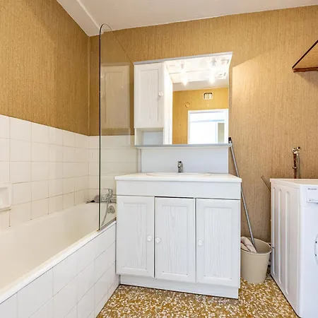 Saint-francois-longchamp: T3, 8 Pers, Pistes A Cote, Balcon Sud - Fr-1-807-9 *